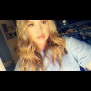 Meet your Posher, Megan